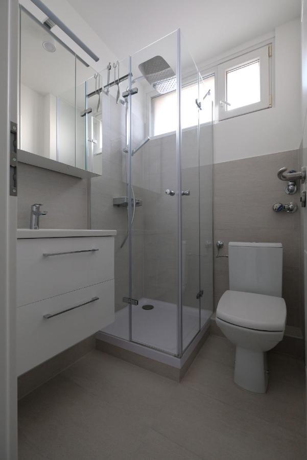 Port 1 - Exklusives City Apartment Bremerhaven Bagian luar foto